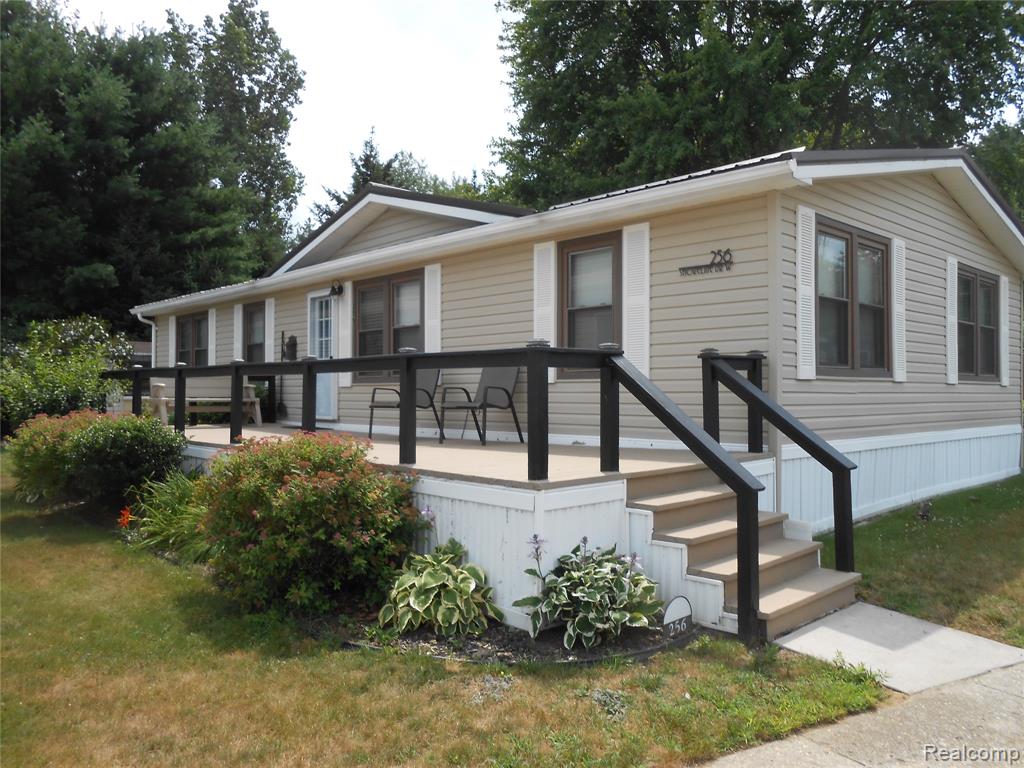 256 Shoreline, Port Sanilac, MI 48469
