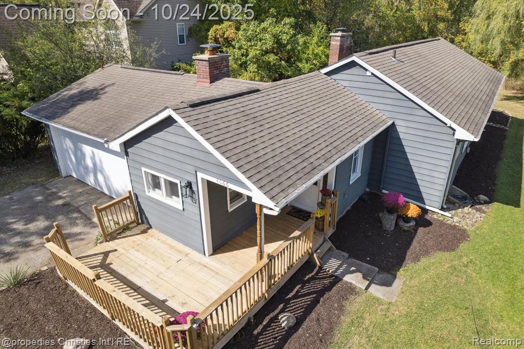 4066 Green Lake Road, West Bloomfield, MI 48324 — Photo 47