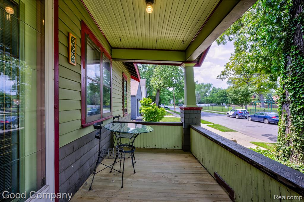 925 W Hazelhurst Street, Ferndale, MI 48220 — Photo 29