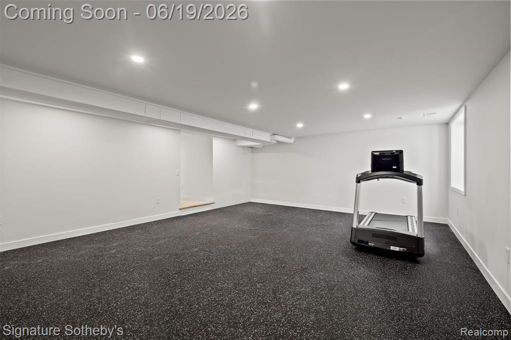 4340 Charing Cross Road, Bloomfield Hills, MI 48304 — Photo 28