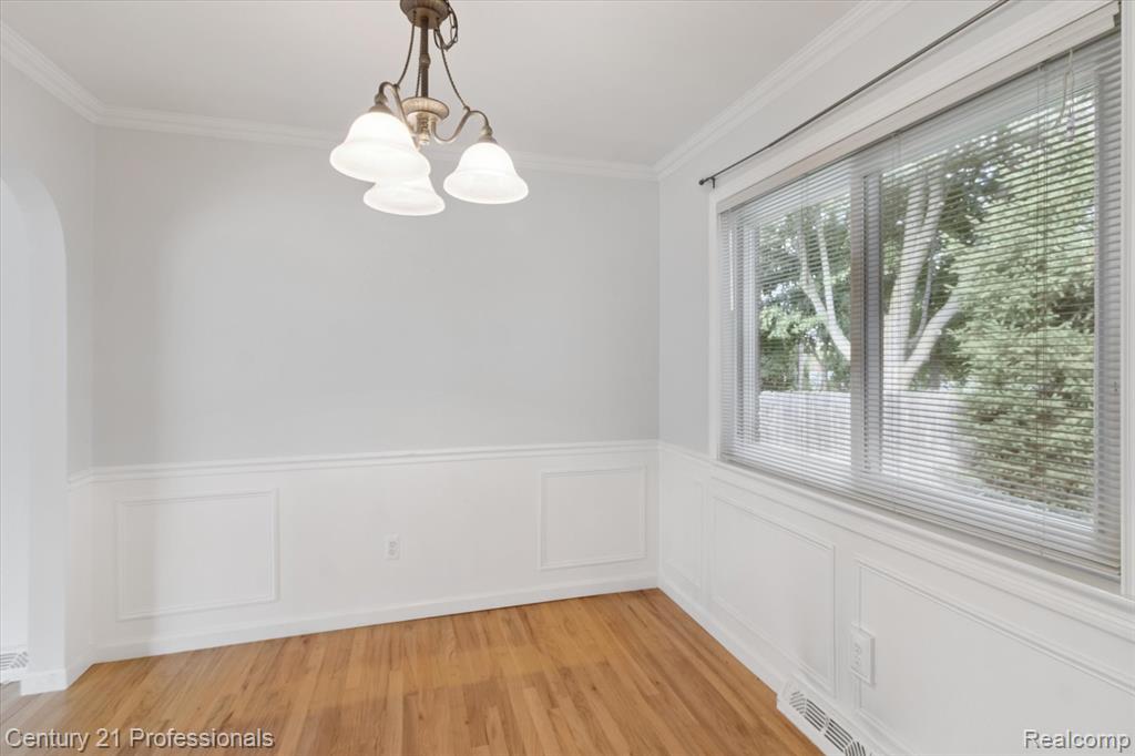 910 Jeffrey Drive, Northville, MI 48167 — Photo 11