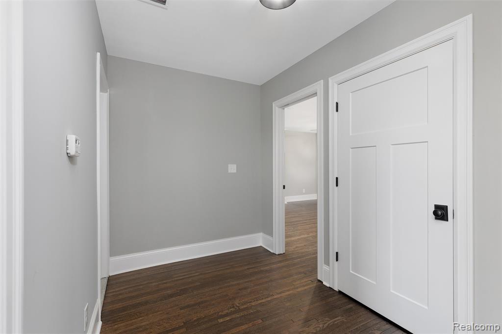 97 Delaware Street, Detroit, MI 48202 — Photo 13