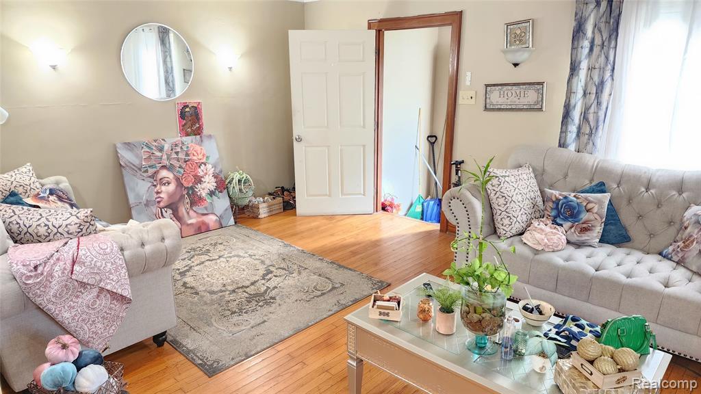 5114-5112 Haverhill Street, Detroit, MI 48224 — Photo 2