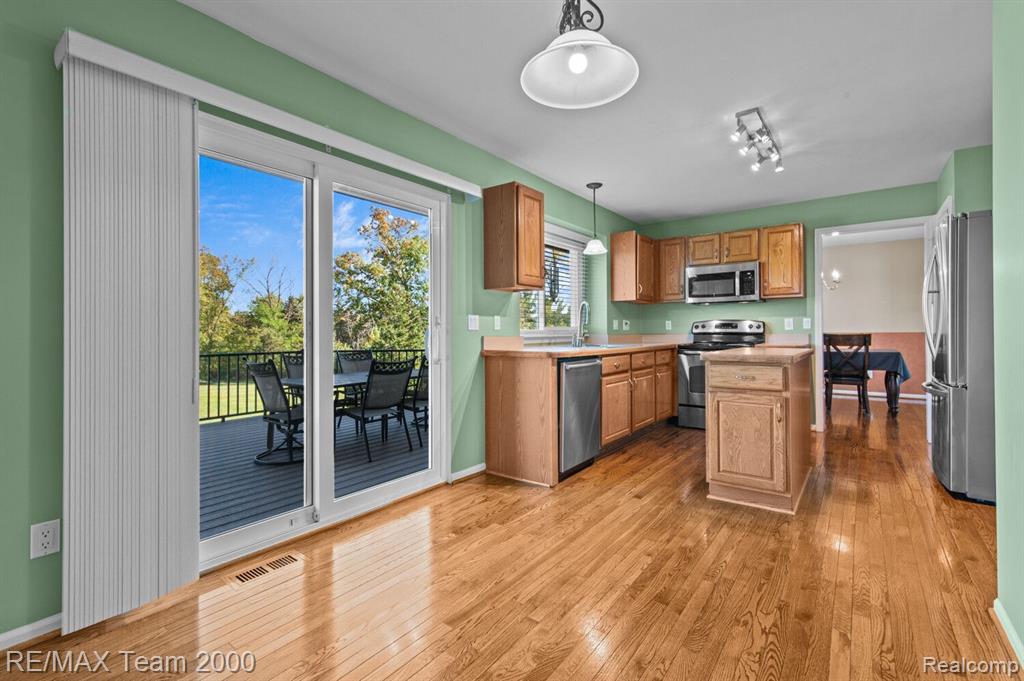4717 POND Run, Canton, MI 48188 — Photo 18