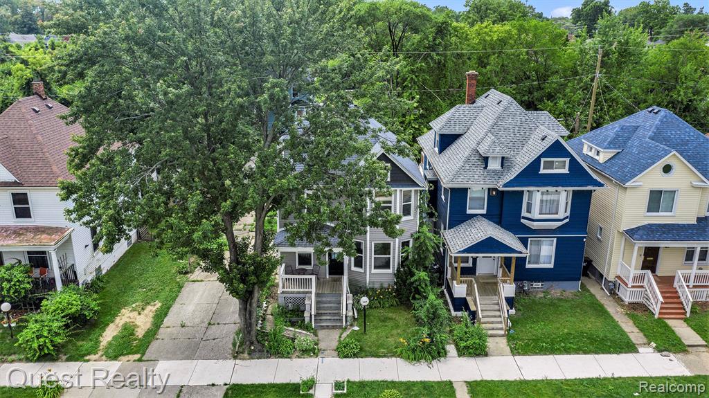 2499 BALDWIN Street, Detroit, MI 48214 — Photo 22