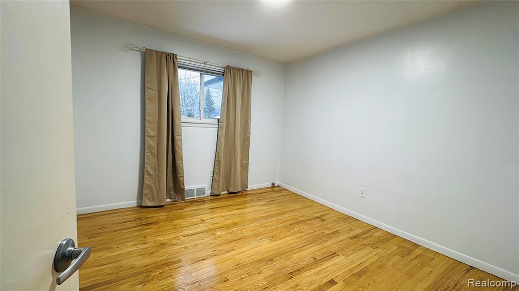 4867 Shell Court, Warren, MI 48091 — Photo 6