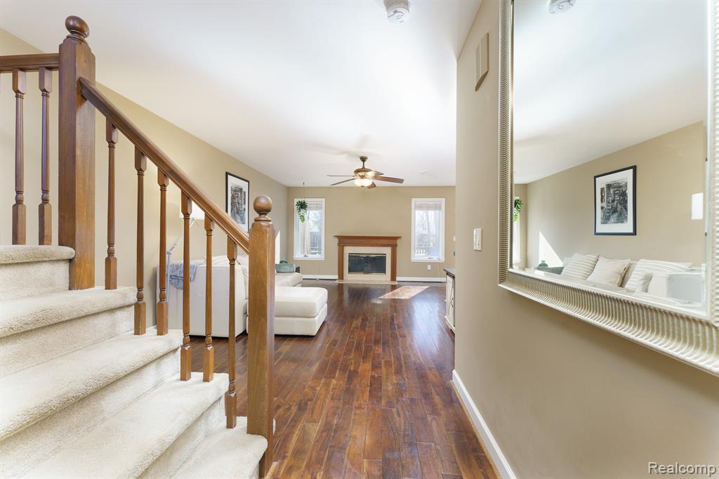 42033 SARATOGA Circle, Canton, MI 48187 — Photo 5