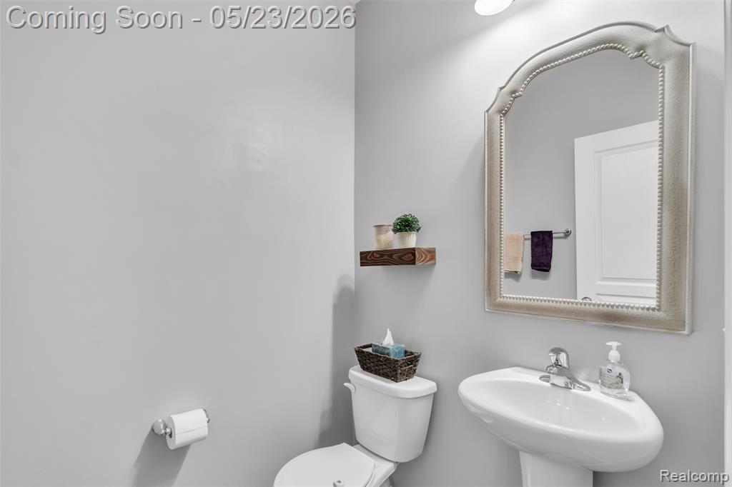 15745 Diamante Drive, Macomb, MI 48044 — Photo 32