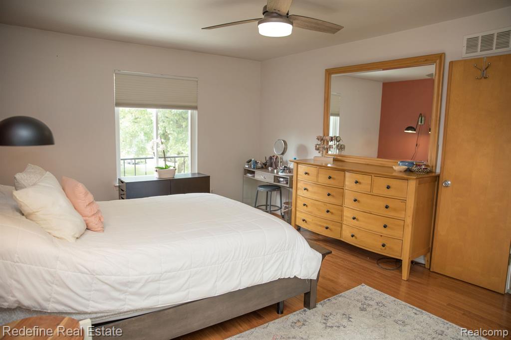 41565 Bedford Drive, Canton, MI 48187 — Photo 23