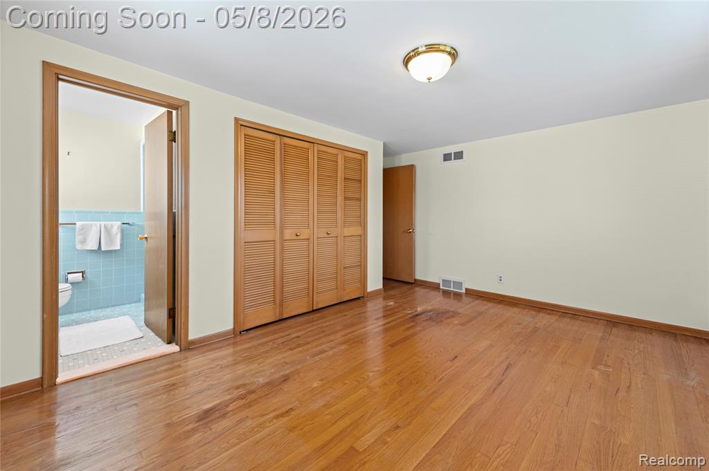 690 Briarcliff Drive, Grosse Pointe Woods, MI 48236 — Photo 25