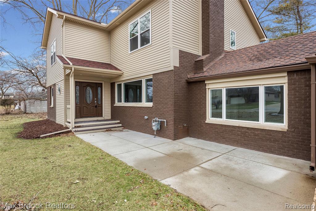 17348 Hilton Street, Southfield, MI, 48075