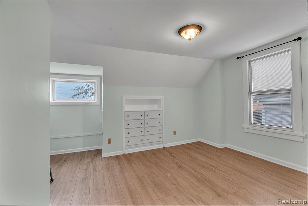534 E CAMBOURNE Street, Ferndale, MI 48220 — Photo 20