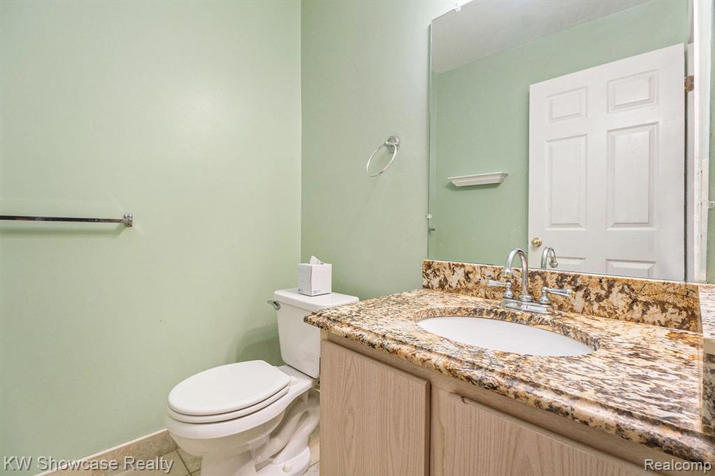 22123 ATLANTIC POINTE, Farmington Hills, MI 48336 — Photo 11