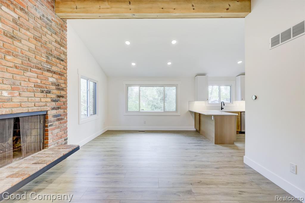24250 Majestic Street, Oak Park, MI 48237 — Photo 28