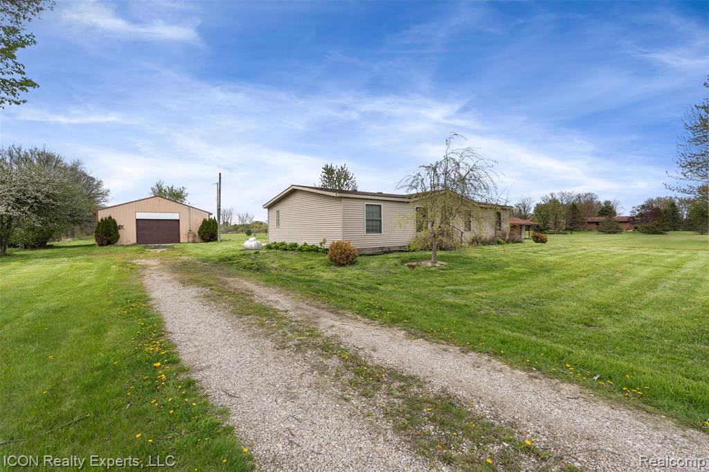 13620 Gilbert Road, Allenton, MI 48002 — Photo 3