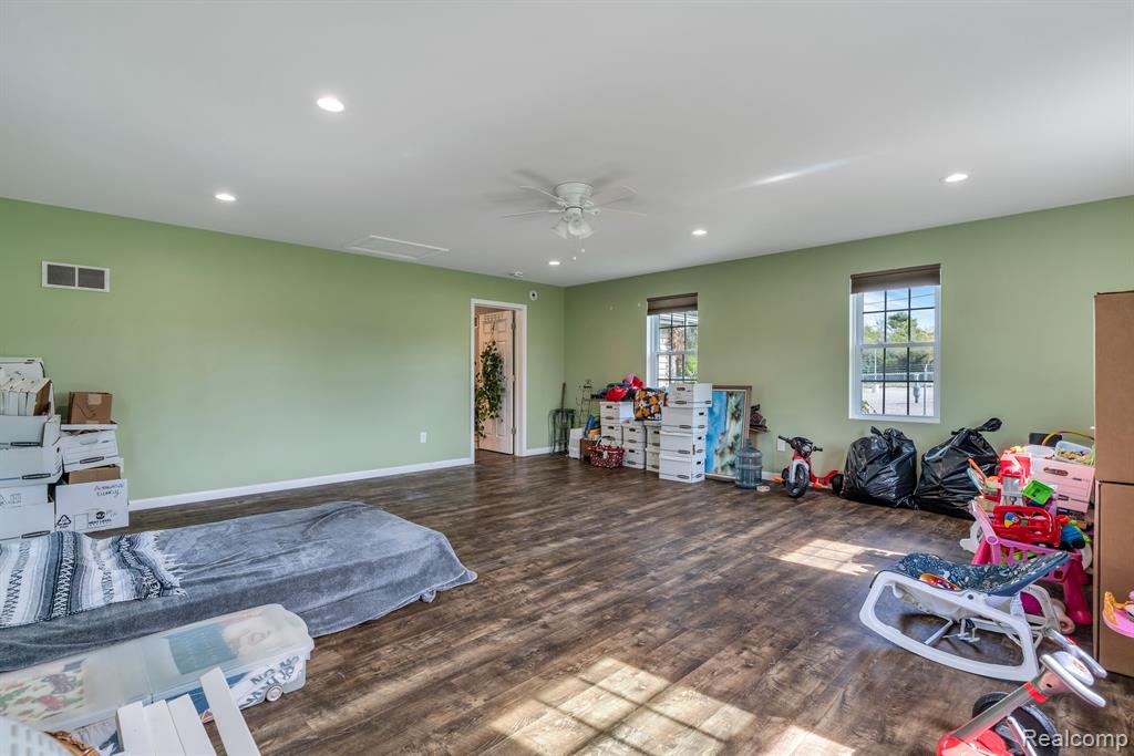 7167 E CARPENTER Road, Davison, MI 48423 — Photo 18