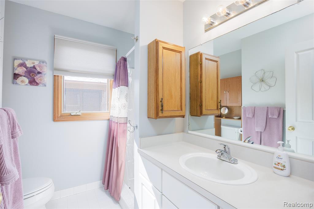 53198 Spurry Lane, Chesterfield, MI — Photo 15