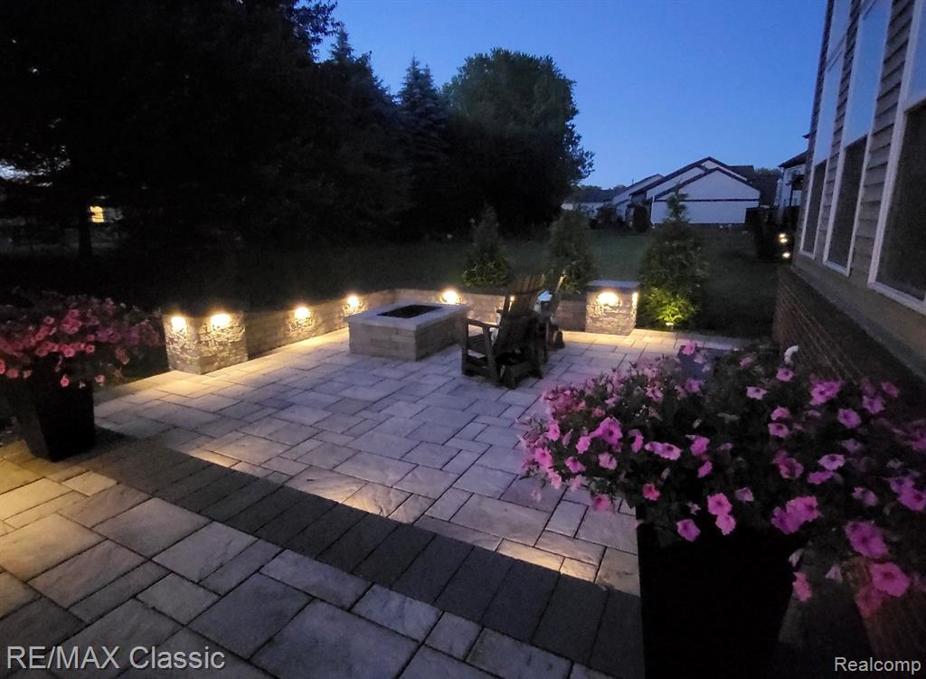 8410 Hummingbird, Commerce Twp, MI 48382 — Photo 4
