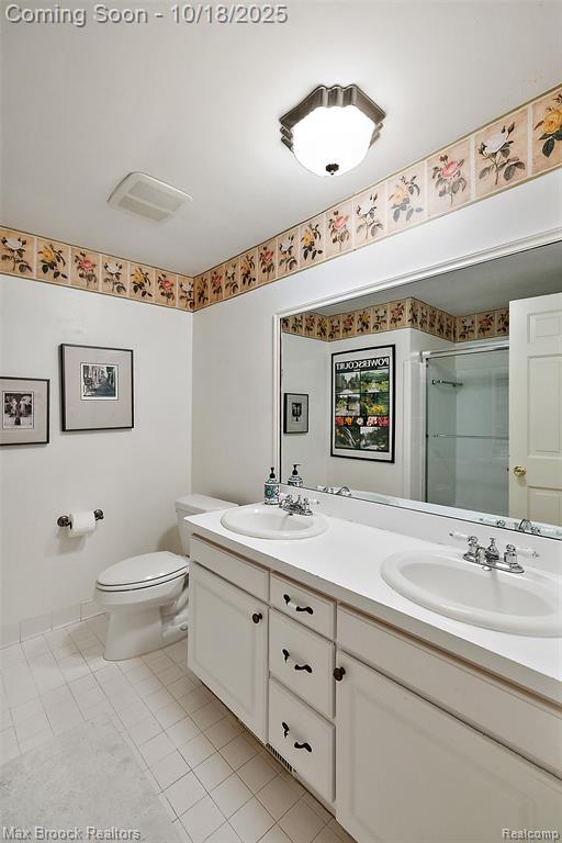 521 Kingsley Trail, Bloomfield Hills, MI 48304 — Photo 28