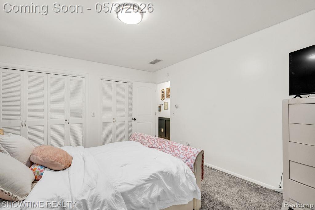 5211 Lakeshore Road, Fort Gratiot, MI 48059 — Photo 32