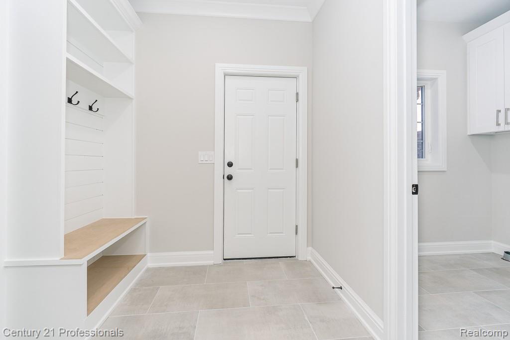 53242 Eastbourne Drive, Shelby Twp, MI 48316 — Photo 15