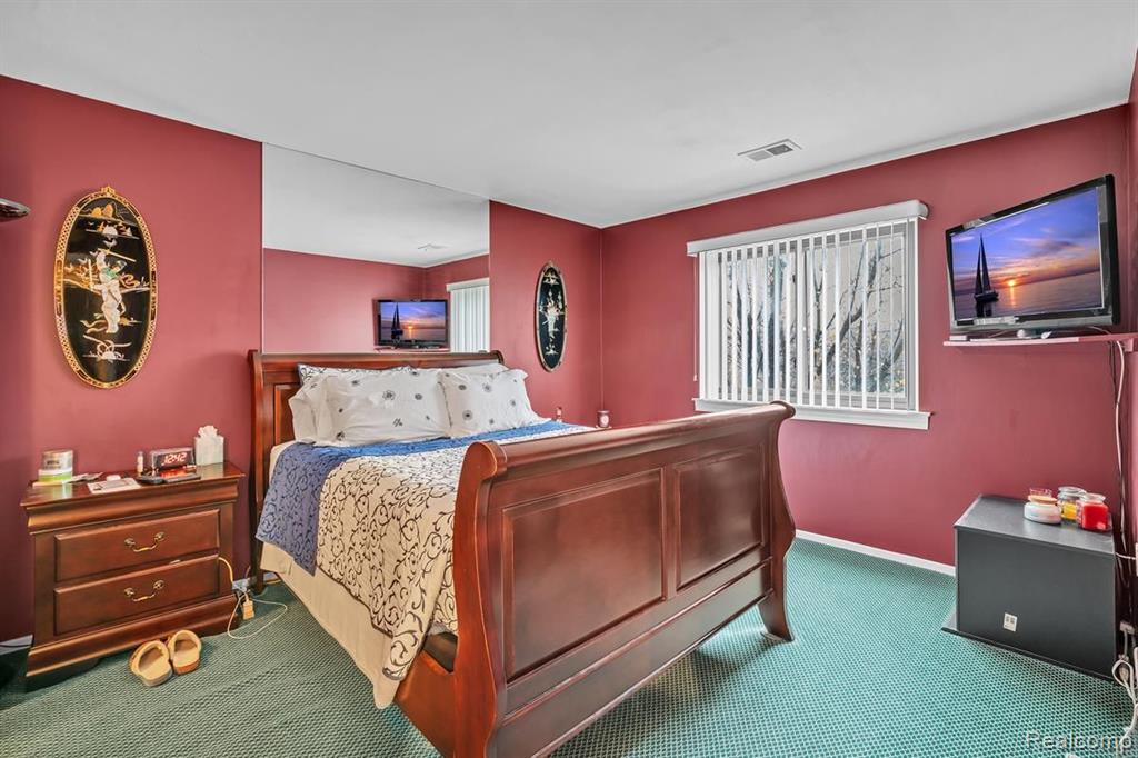 27450 EVERGREEN Road, Lathrup Village, MI 48076 — Photo 9