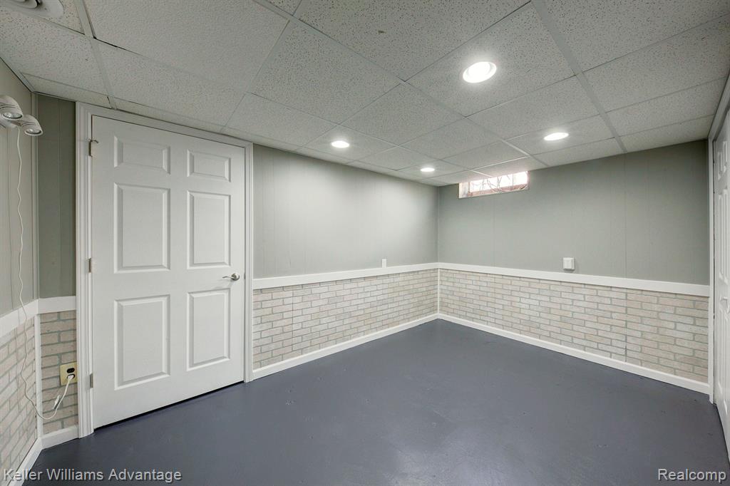 6249 DEERING Street, Garden City, MI — Photo 37