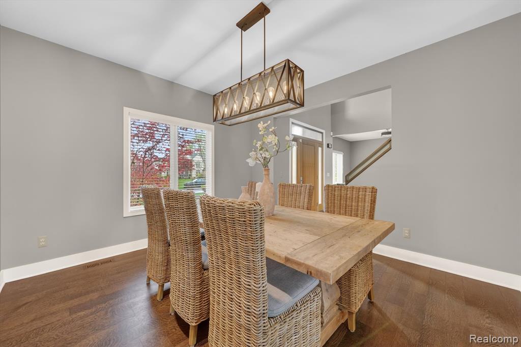 4176 Oak Tree Circle, Rochester, MI 48306 — Photo 10