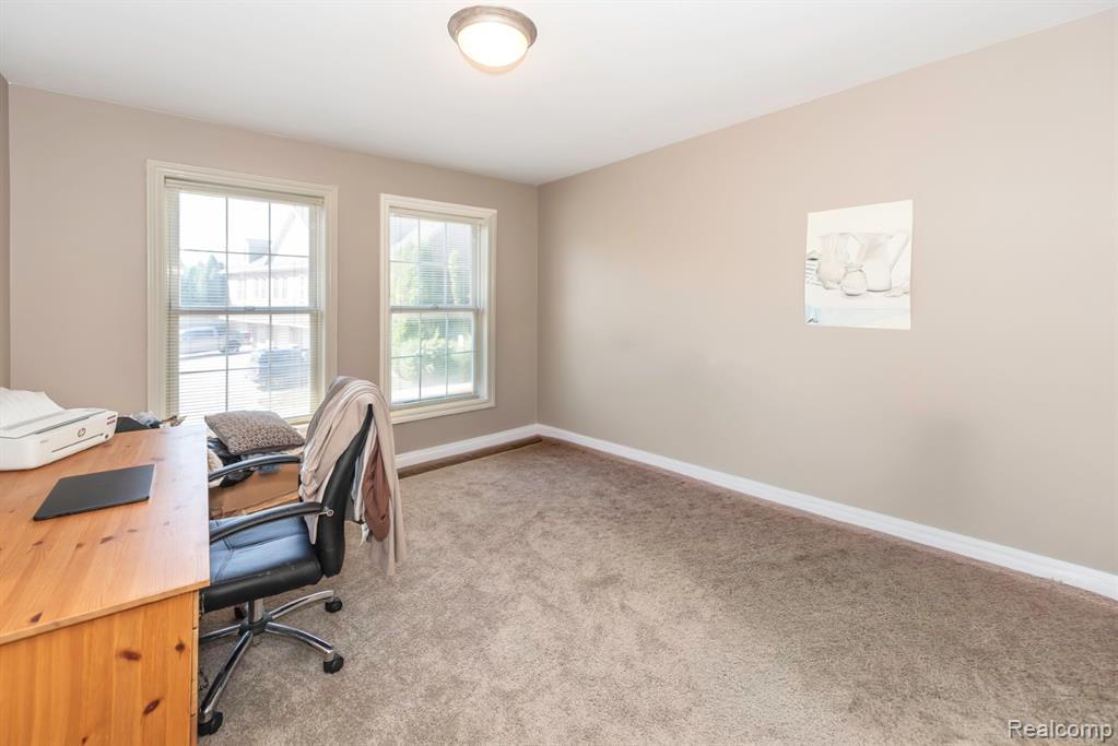 5738 Wellesley Lane, Ypsilanti, MI 48197 — Photo 28