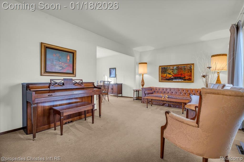 6260 Nicholas Drive, West Bloomfield, MI — Photo 6