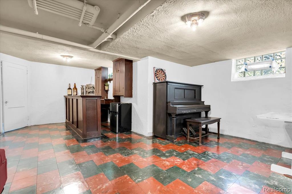 18415 Lancashire Street, Detroit, MI 48223 — Photo 29
