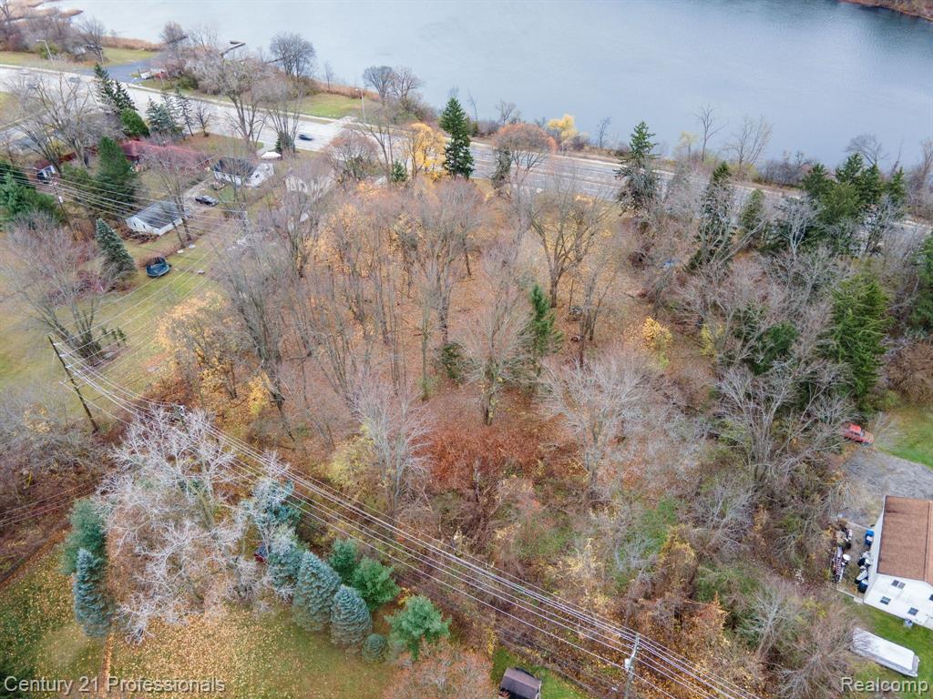 LOT 1 W WALTON, Waterford, MI 48329 — Photo 2