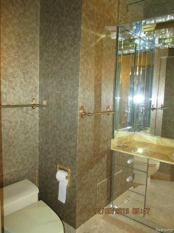 15801 Providence Drive, Southfield, MI 48075 — Photo 12