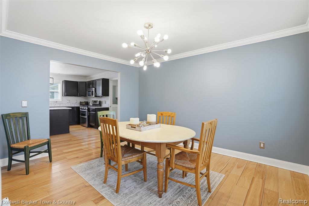 7431 Oceola Farms Court, Howell, MI 48855 — Photo 16