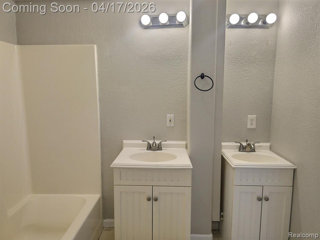 1167 ALLEN Street, Burton, MI 48529 — Photo 5