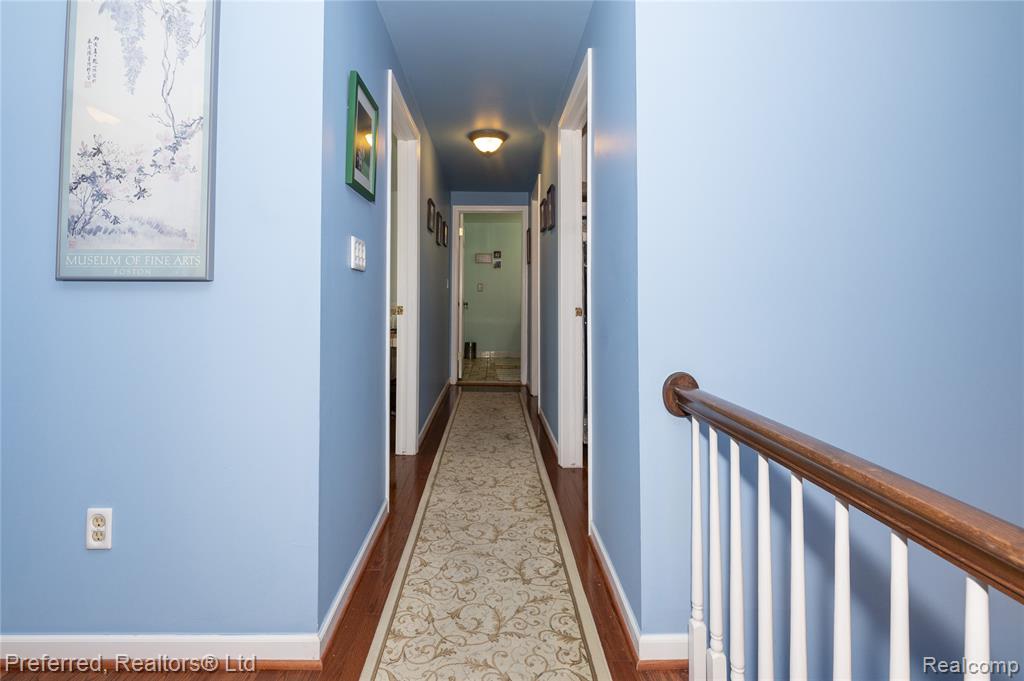 9350 Colony Farm Court, Plymouth, MI 48170 — Photo 32