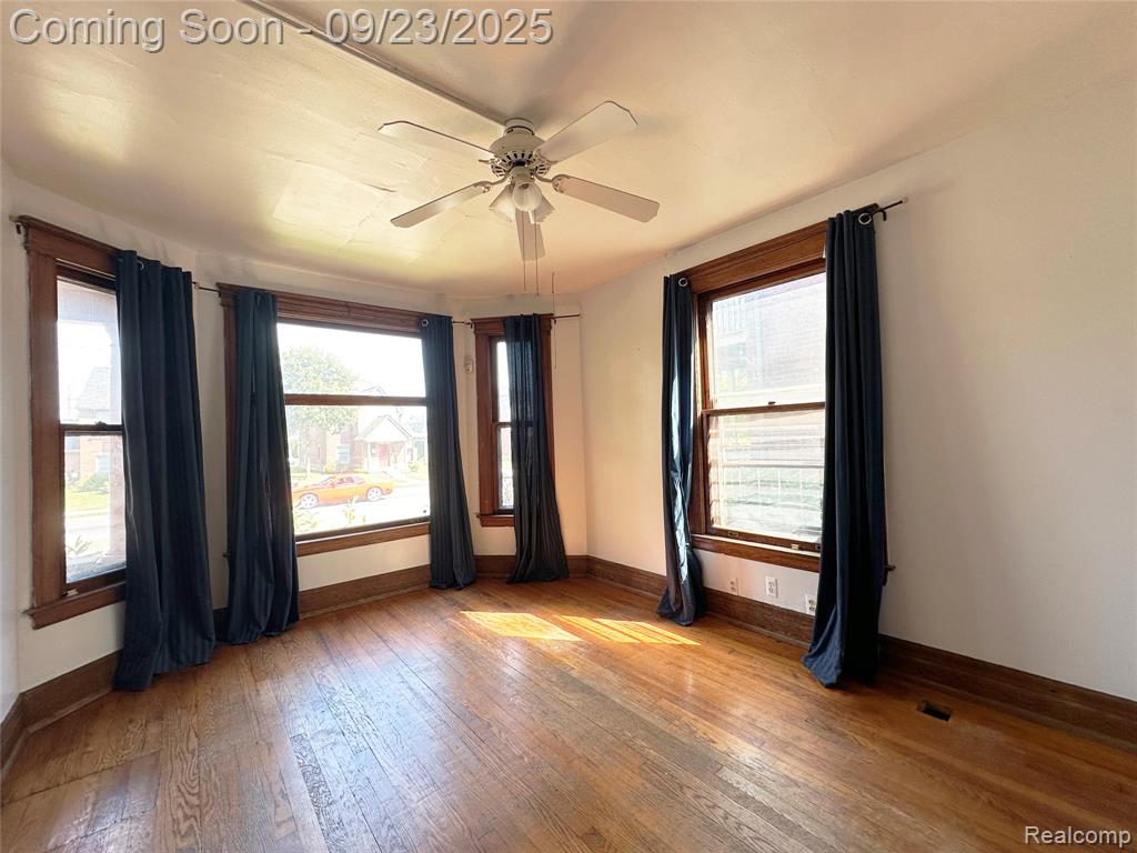 4345 Trumbull Street, Detroit, MI 48208 — Photo 28