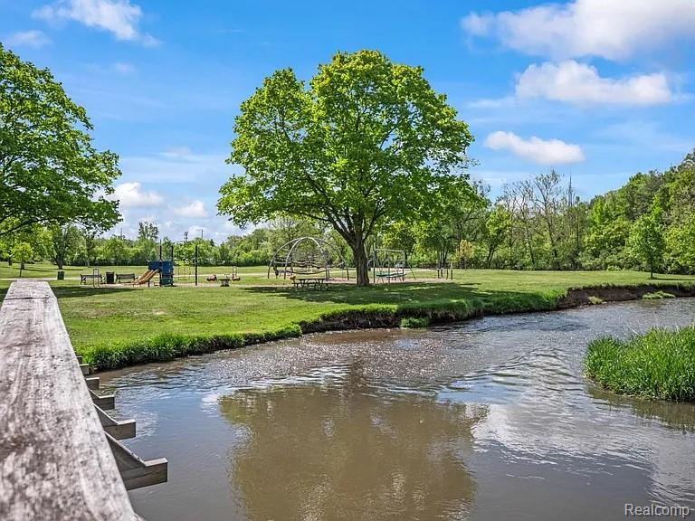 528 Cannonade, Northville, MI 48167 — Photo 17