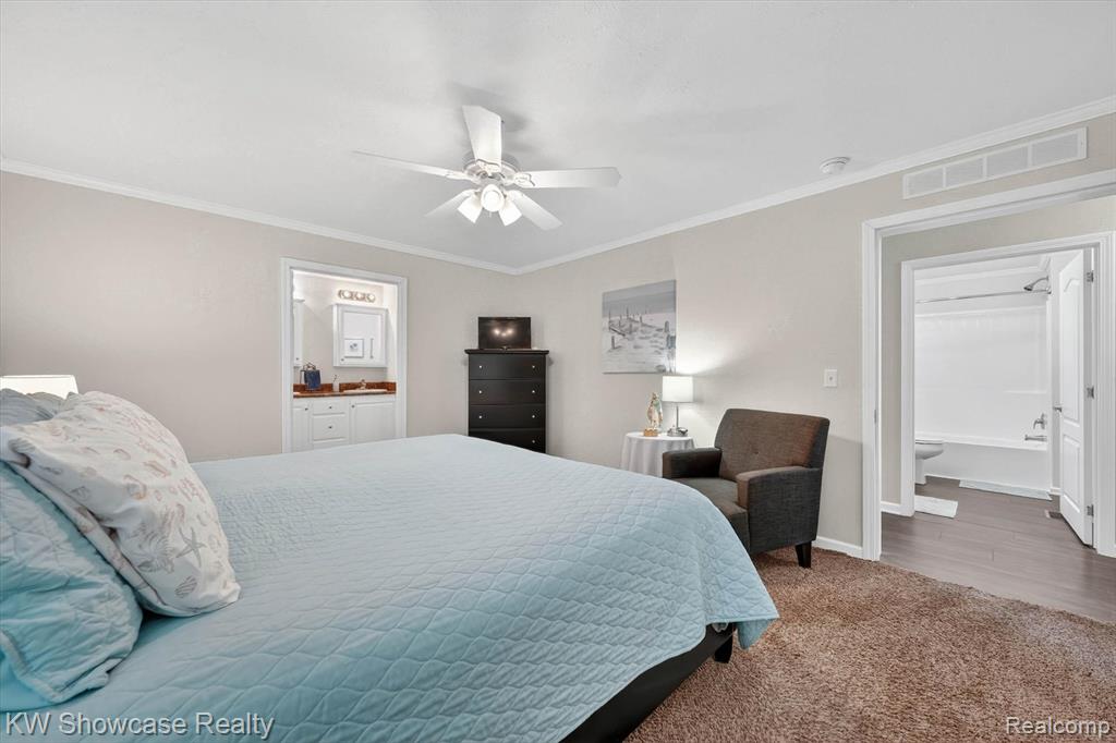 52525 Willow Wood Court, Chesterfield, MI — Photo 26
