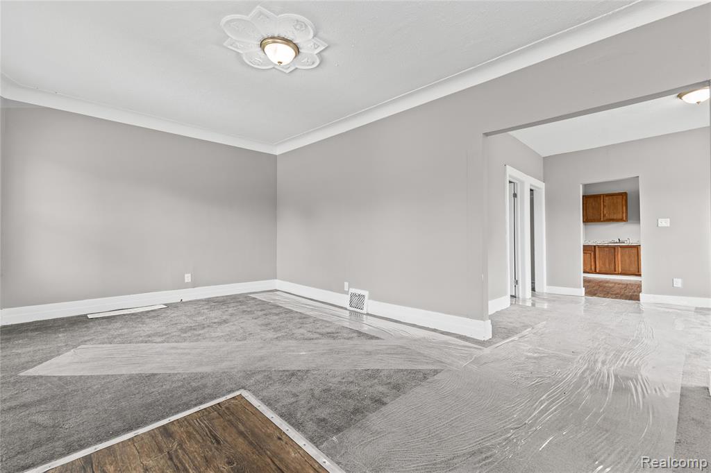3010 Montclair Street, Detroit, MI 48214 — Photo 14