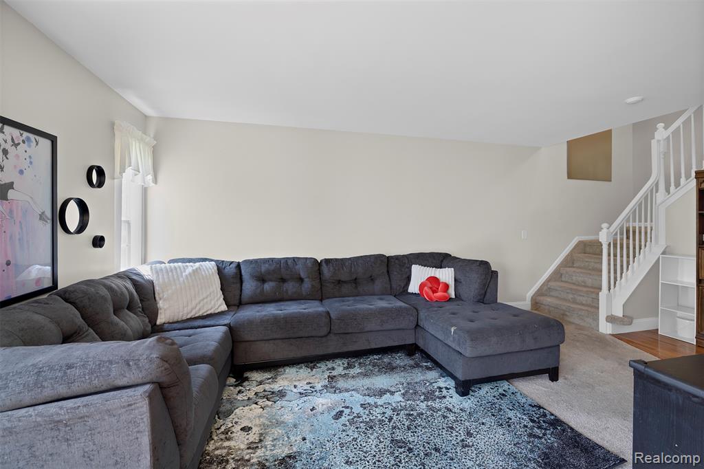 4093 Hunters Circle E, Canton, MI 48188 — Photo 8