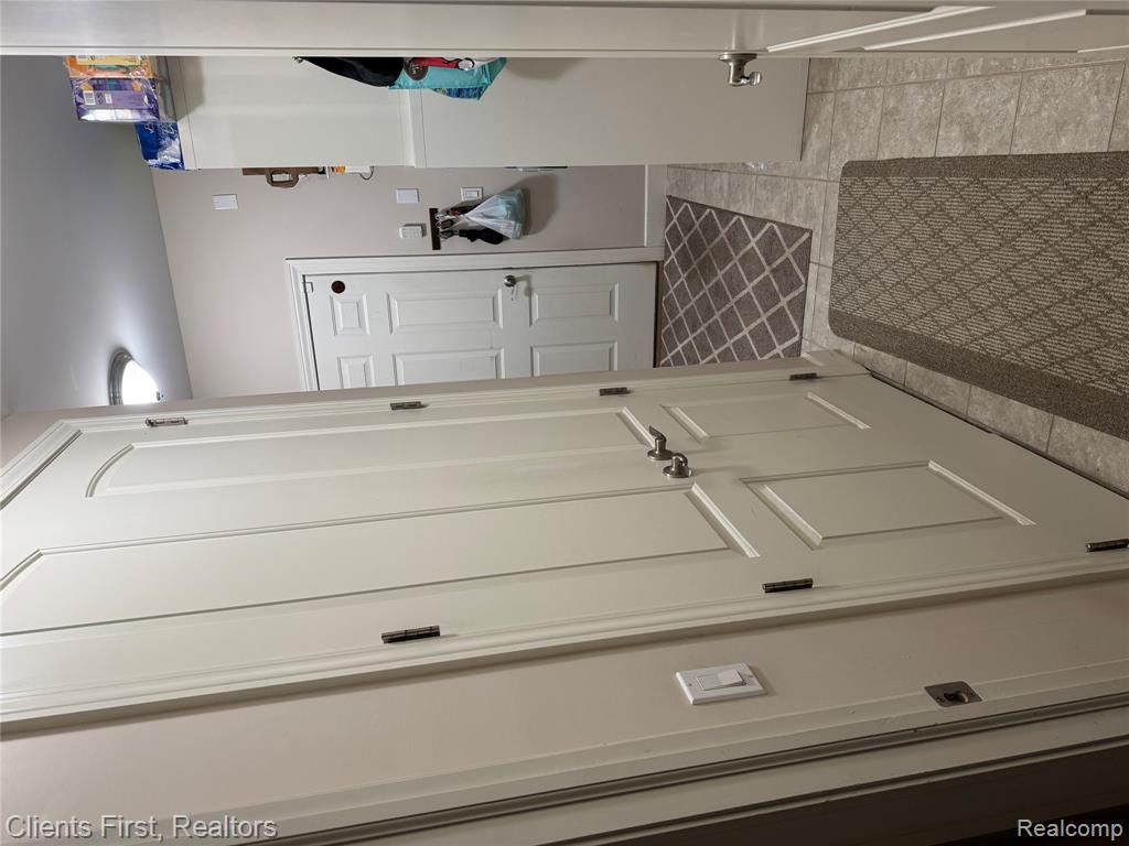 318 Province Lane, Canton, MI 48188 — Photo 9