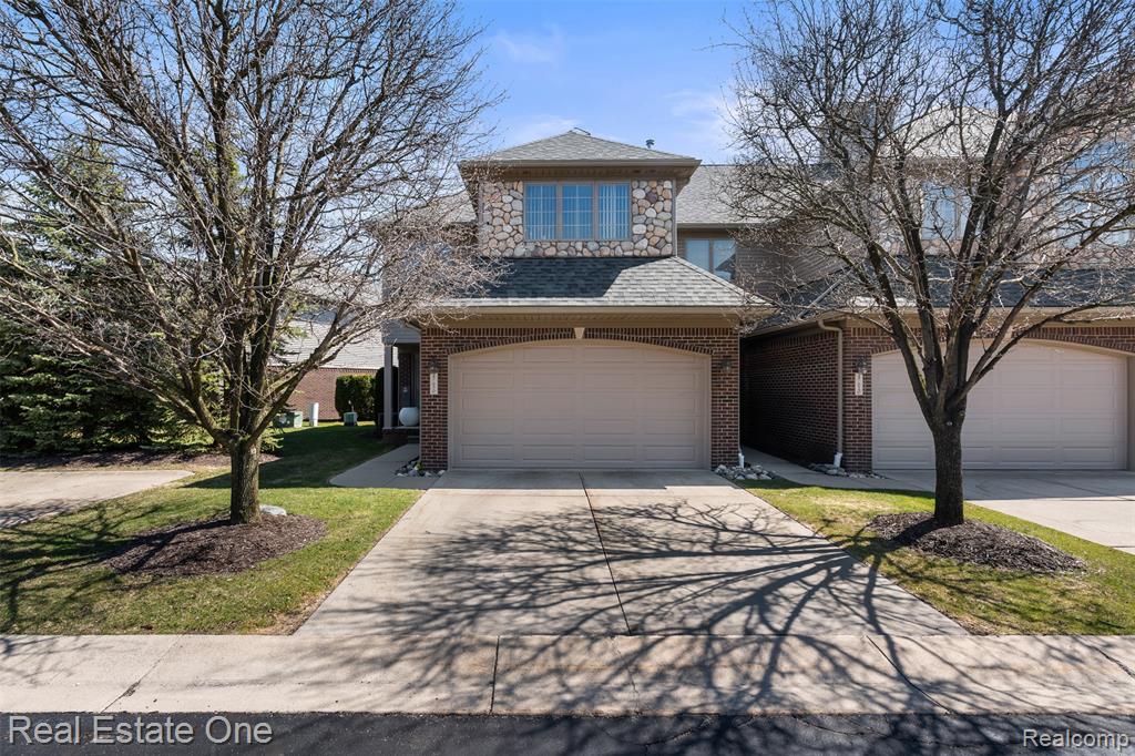 47630 Lorie Lane, New Baltimore, MI 48047 — Photo 2