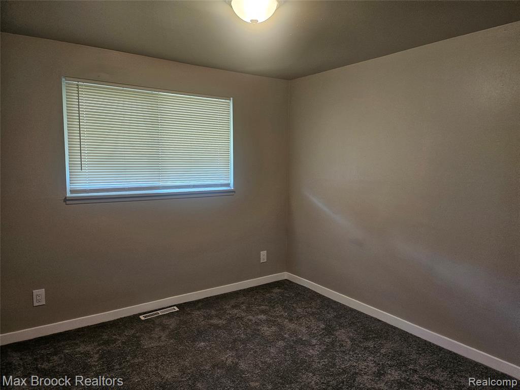6168 Magnolia Drive, Mount Morris, MI 48458 — Photo 3