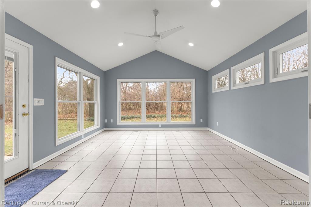 3052 TURNBERRY Lane E, Ann Arbor, MI 48108 — Photo 31