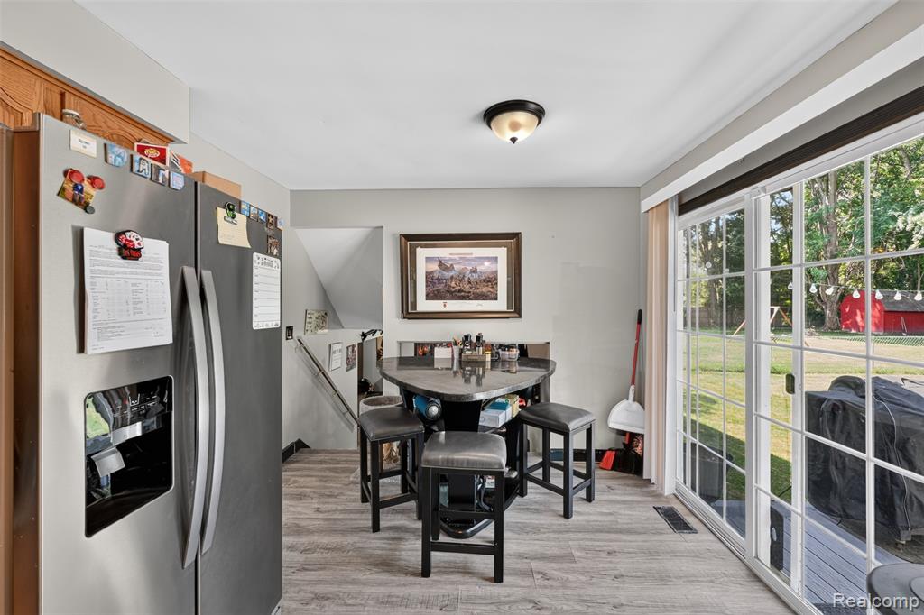 4290 Sulgrave Drive, Swartz Creek, MI 48473 — Photo 12