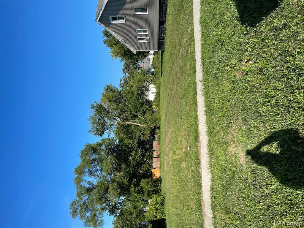 19404 Saint Aubin Street, Detroit, MI 48234 — Photo 9