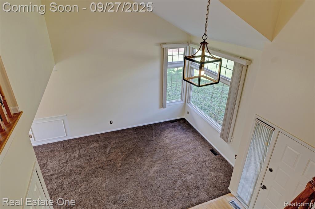 90 Crescent Hill Drive, Ortonville, MI 48462 — Photo 10