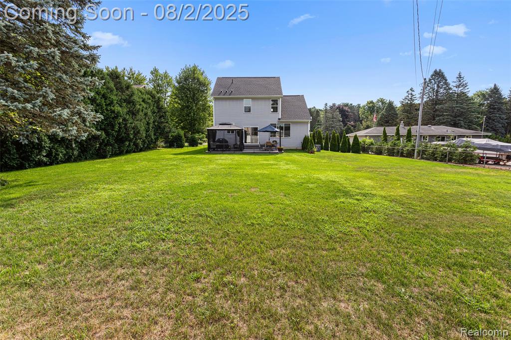 710 Pine Tree Road, Lake Orion, MI 48362 — Photo 2