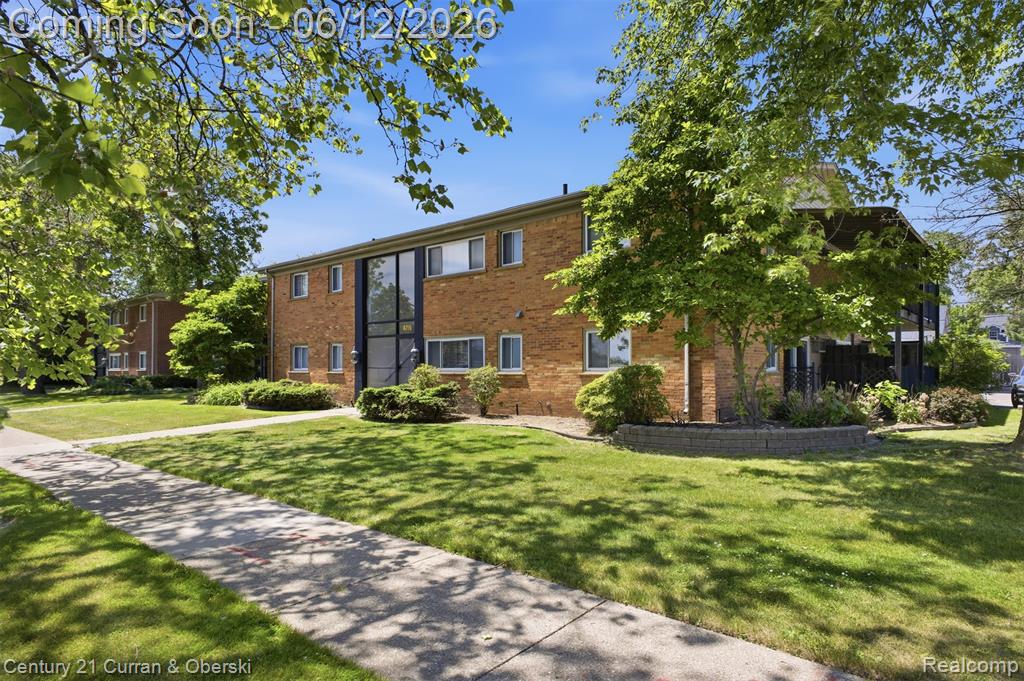 4715 Coolidge Highway, 1, Royal Oak, MI 48073 — Photo 2